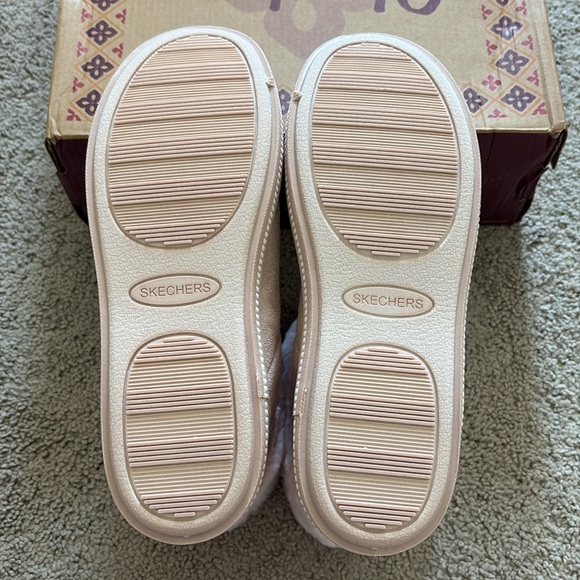 Cozy Pink Faux Fur Lined Women's Boots 8 - Picture 9 of 10